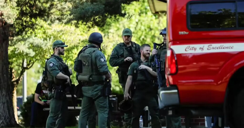 Police take cover during Idaho wildfire ambush on Canfield Mountain where two firefighters were shot and killed in 2025